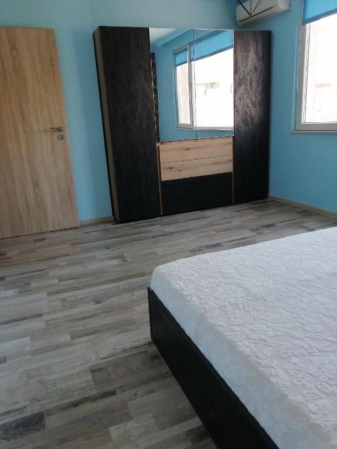 Yanakiev'S Central Apartment Burgas Extérieur photo